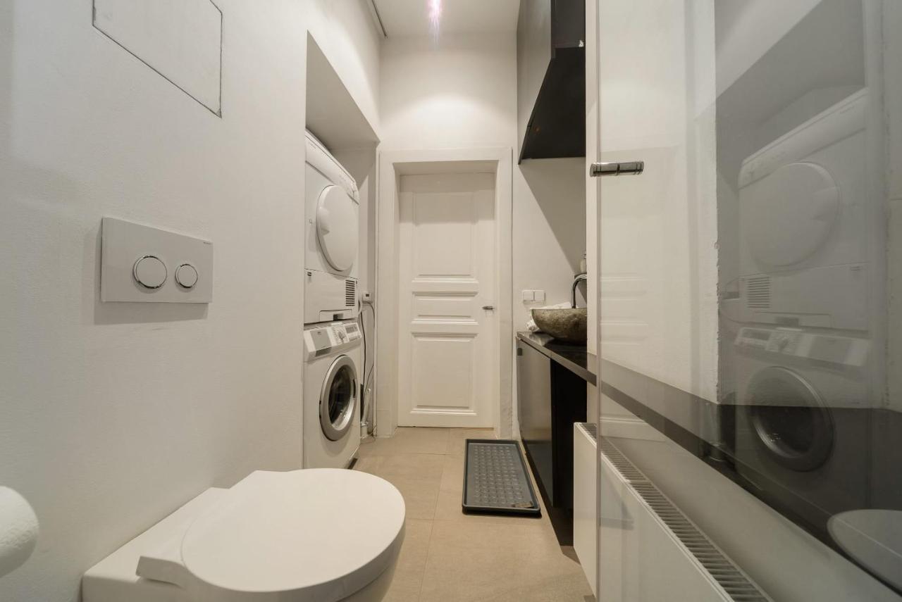Apartament Luxury Three-room Praga