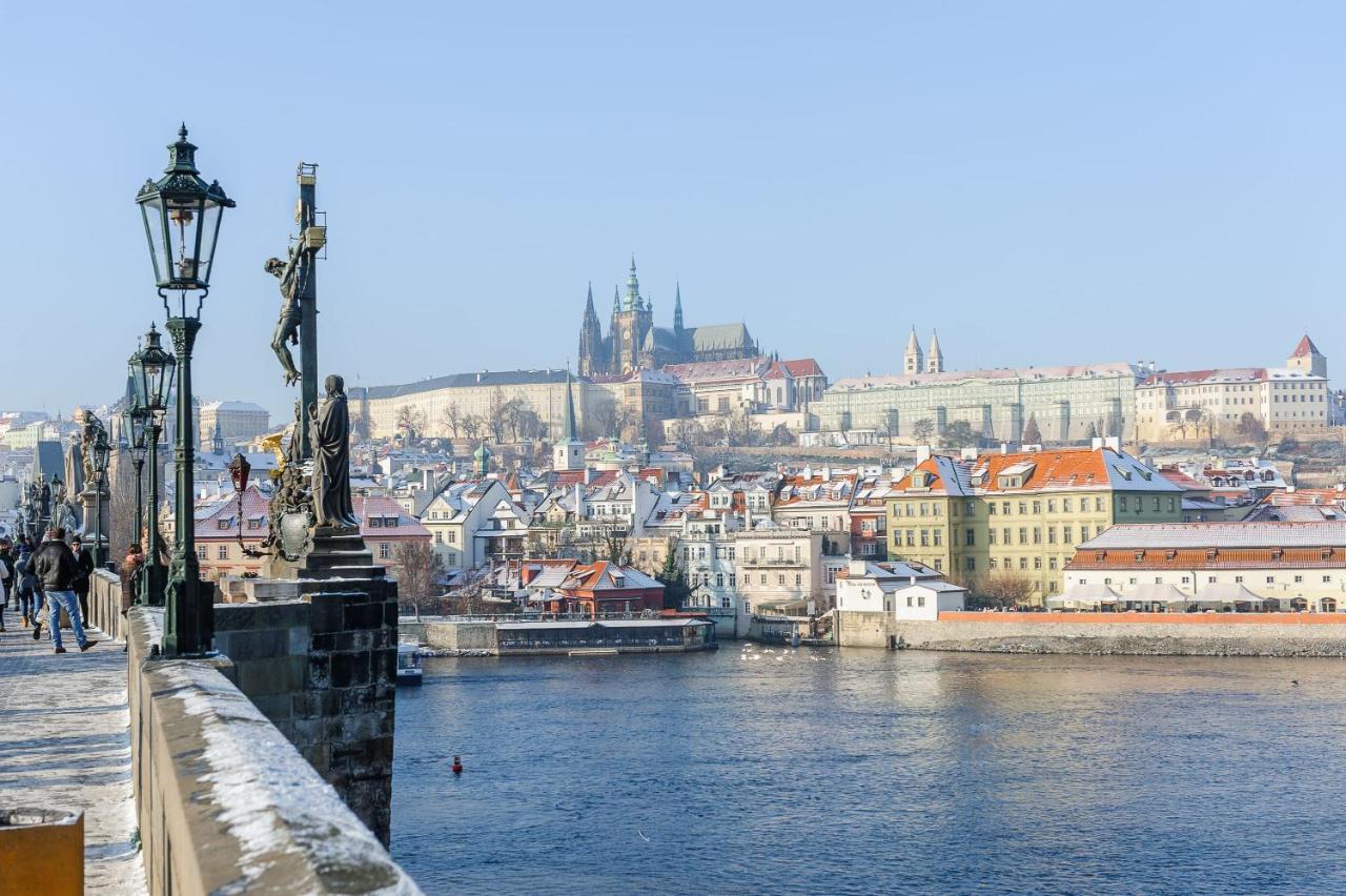 Luxury Three-room Apartament Praga